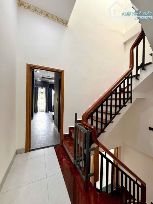 Bán nhà 1 trệt 2 lầu sổ riêng thổ cư p. Hoá An - 8