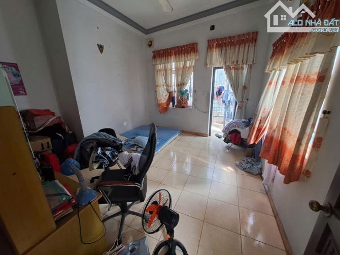 Hàng nóng Tân Bình, đường Lạc Long Quân, 4 tầng , BTCT, chưa đến 7 tỷ - 8