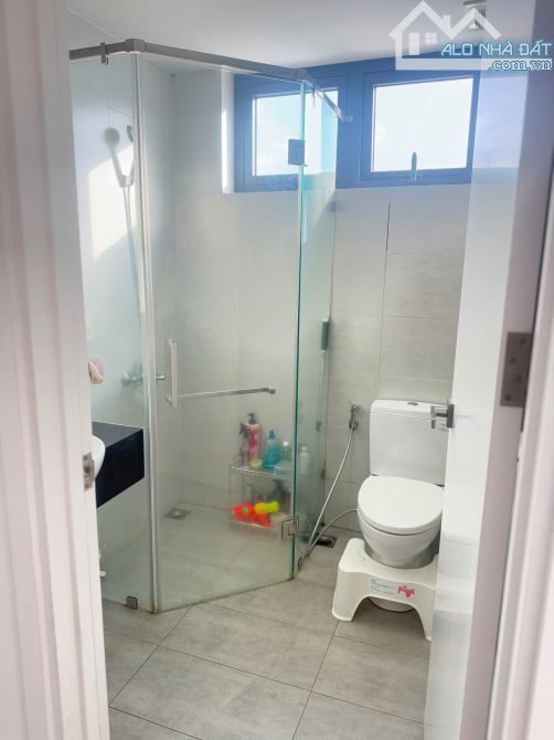 Chính Chủ Cho Thuê Căn Góc Ricca 2PN Full Nội Thất Giá 8Tr500 - 8