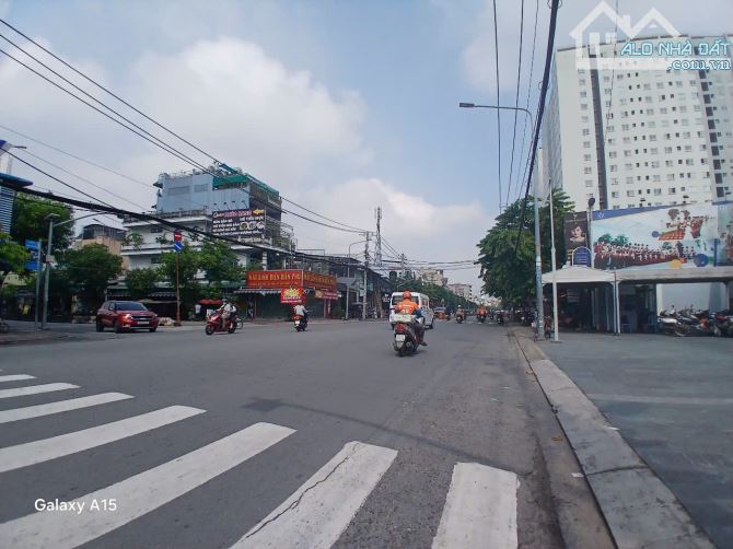 BÁN NHÀ 3 TẦNG – HẺM NHỰA GẦN MẶT TIỀN PHAN VĂN HỚN, Q.12 – 100M² NGANG 5M CHỈ 9,9 TỶ 📍 - 8