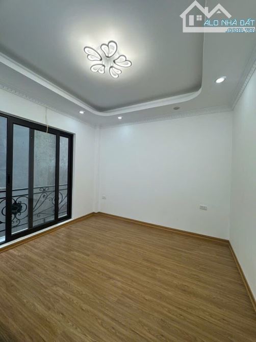 🔥 BÁN NHÀ LÔ GÓC – Gần Ô TÔ TRÁNH – TRUNG TÂM PHÚC LỢI, LONG BIÊN 🔥 - 8