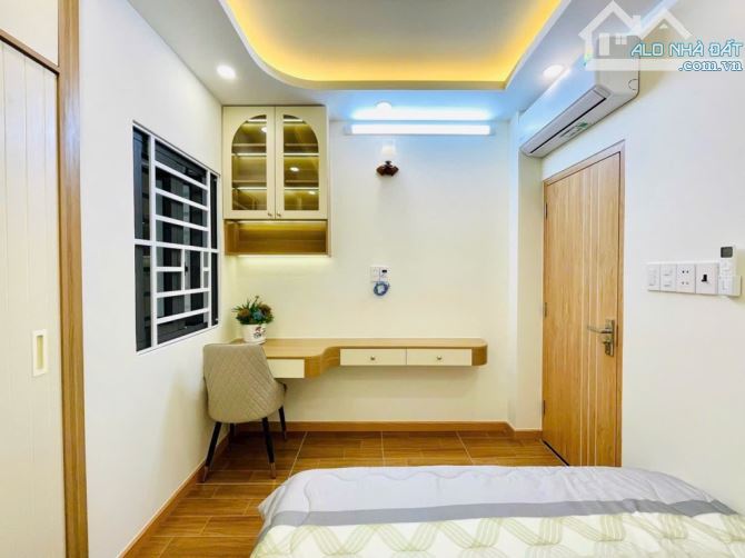 Wow Nhà mới đẹp full nội thất 4 tầng 4 phòng ngủ hẻm thông bàn cờ Phường 14 Gò Vấp - 8