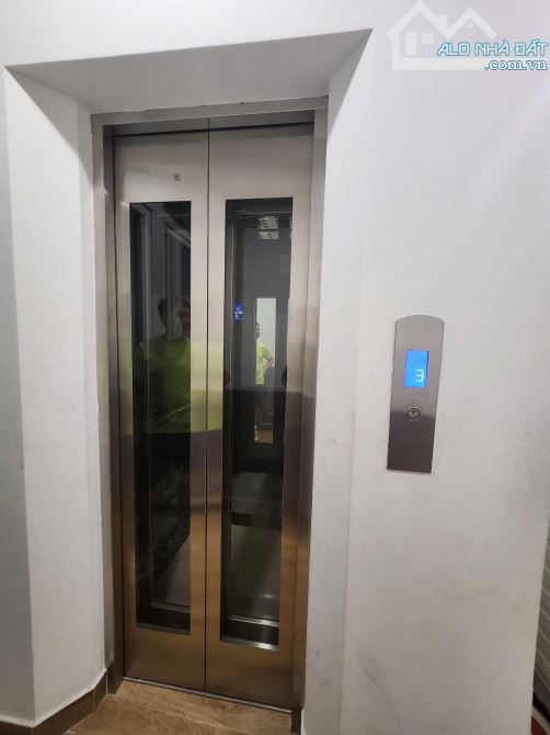 GẤP BÁN & THƯƠNG LƯỢNG TỐT - SIÊU PHẨM 4 TẦNG GẦN NGÃ TƯ MK - 5 PHÚT RA GA METRO - BY KTS - 8