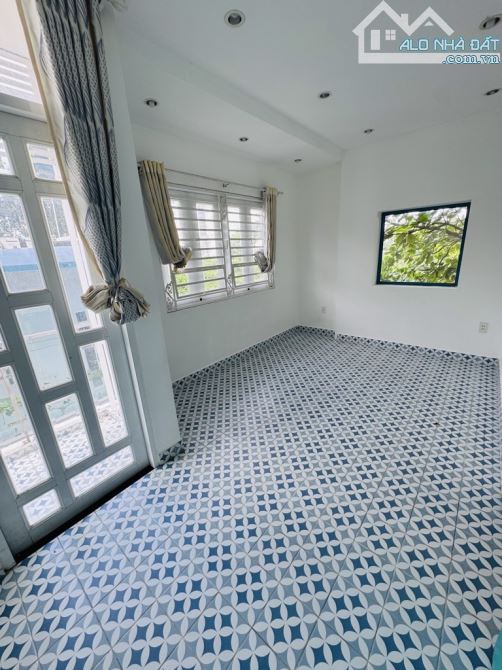 NHÀ 4 TẦNG GÓC HXH LÊ ĐÌNH THÁM, P.TÂN QUÝ, TÂN PHÚ, 7 X 7.5M CN 53M2, GIÁ 6,9 TỶ TL - 8