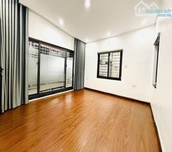 Tôi cần bán nhà ngõ 508 Đường Láng, 25m xây 4 tầng giá 5.39 tỷ, ngõ thông Láng Hạ, YênLãng - 8