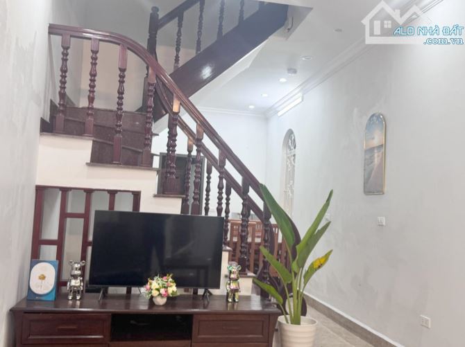 HO THNHÀ 5 TẦNG – PHỐ TỪ HOA – 100m² – SÂN VƯỜN – 4 PHÒNG NGỦ KHÉP KÍN – GẦN HỒ TÂY - 8