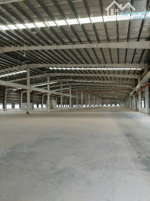 Cho thuê xưởng SX  8000m2 - PCCC Sprinkler rẻ nhất Trong KCN LONG THÀNH ĐN - 8