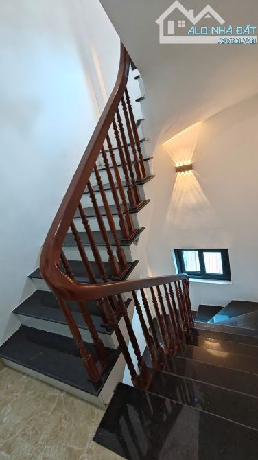 NHÀ ĐẸP BẮC TỪ LIÊM – 35M² – 5 TẦNG – GIÁ 5 TỶ Vị trí sát Quốc lộ 70, ô tô đỗ cổng - 8