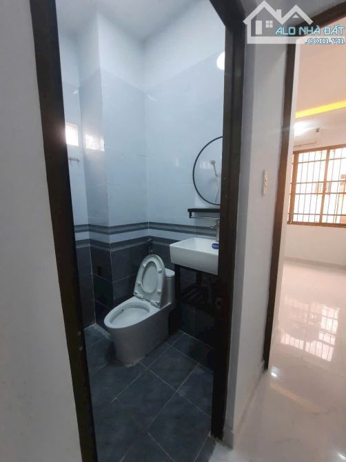 Bán nhà 4 tầng đường Nguyễn Tiểu La Quận 10 dt( 3 x 8.5m) giá 5 tỷ 150 triệu - 9