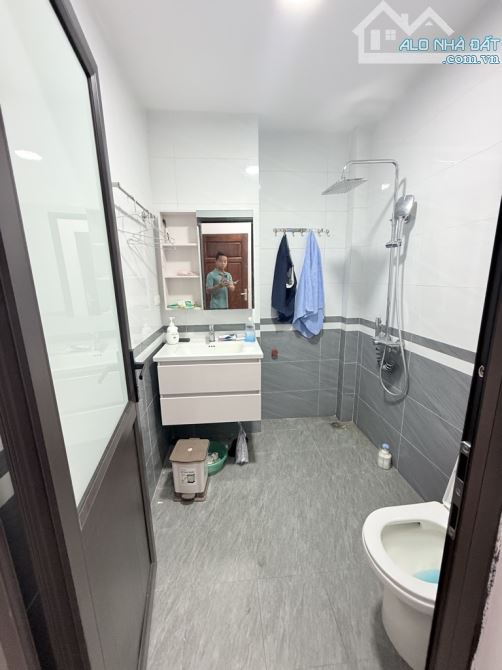 Nhà đẹp lung linh, gần cầu Chương Dương, 35m2- 6T- thang máy, ô tô tránh - 9