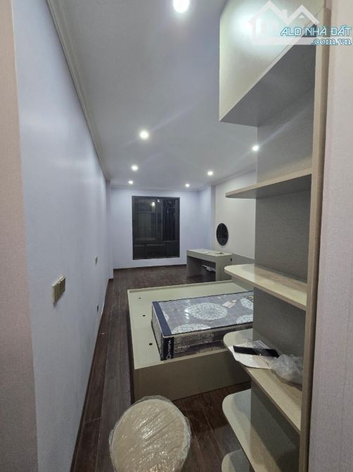 HIẾM ! NGHI TÀM 2 MẶT NGÕ -THANG MÁY-20M Ô TÔ TRÁNH - 9