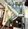 Gấp bán nhà Thủ Đức, 3 tầng, giá 8.9 tỷ, dt 80m2, cạnh Lý Tế Xuyên.