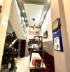 Gấp bán nhà Thủ Đức, giá 8.9 tỷ, 3 tầng, dt 80m2, gần Mt Tam Bình.