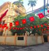Lô Góc Xuân Thuỷ quận Cầu Giấy 154m2 MT8m Ô Tô Vào Nhà Sân Vườn-Xây toà văn phòng cực đẹp
