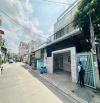 Bán nhà  250m kề chợ Hóc Môn, 10x26m, hơn 6 tỷ