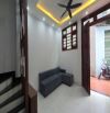 NHÀ ĐẸP GIA THỤY NGUYỄN VĂN CỪ 4 THOÁNG - NGÕ RỘNG - 7.6 TỶ
