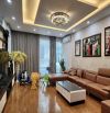 Bán nhà phố Đào Duy Từ, quận Hoàn Kiếm, 3 thoáng, ngõ rộng, 32m2 , MT4m, 5 tầng đẹp.