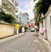 HIẾM NGANG LỚN (7 x 15) 3Tầng (7P ngủ) hẻm Xe Tải thông, gần MẶT TIỀN đường Lê Quang Định