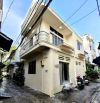 Cho thuê nhà nguyên căn 14triệu 2 tầng 2Pn2wc Q10