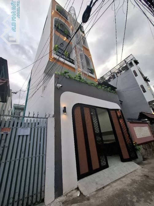 Đầu Tư Nhà Cho Thuê Gò Vấp – Tòa Nhà 16 Phòng Full Nội Thất – Lợi Nhuận 5.6%/Năm