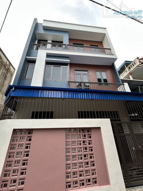 --CĂN NHÀ 3 TẦNG NGÕ ĐƯỜNG THÁI BÌNH - P NAM ĐỊNH