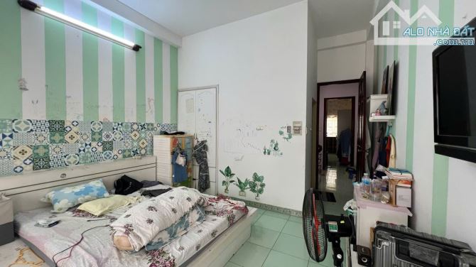 HXH Nguyễn Trãi 53,8 m2 GIá 15,7 tỷ Quận 01 Phường Nguyễn Cư TRinh