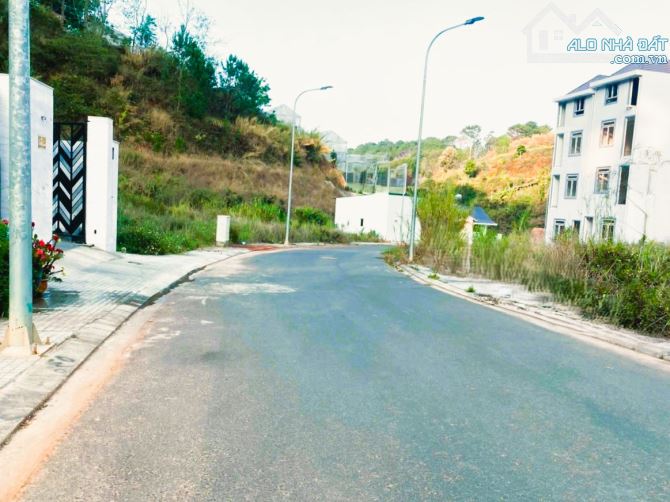 Bán Đất nền dự án tại An Sơn, Phường 4, Đà Lạt.126m2,  9,5tỷ