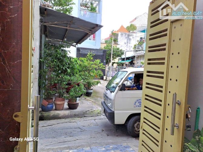Bán nhà Phú Nhuận, hẻm xe hơi - 85m2 - 4 Tầng - 5PN - Phan Đăng Lưu, Nguyễn Kiệm - 8.x tỷ