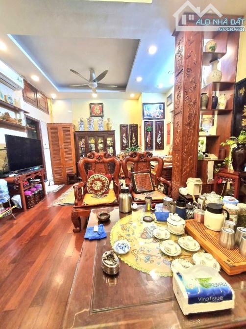 CỰC HIÊM TRẦN XUÂN SOẠN 38M2 THANG MÁY Ô TÔ ĐỖ CỬA 16.8 TỶ