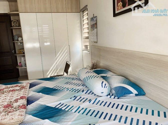 Cần bán căn góc CT2 VCN Phuớc Hải tầng cao đẹp Diện tích : 68,6m2  2 phòng ngủ 2 Wc, view