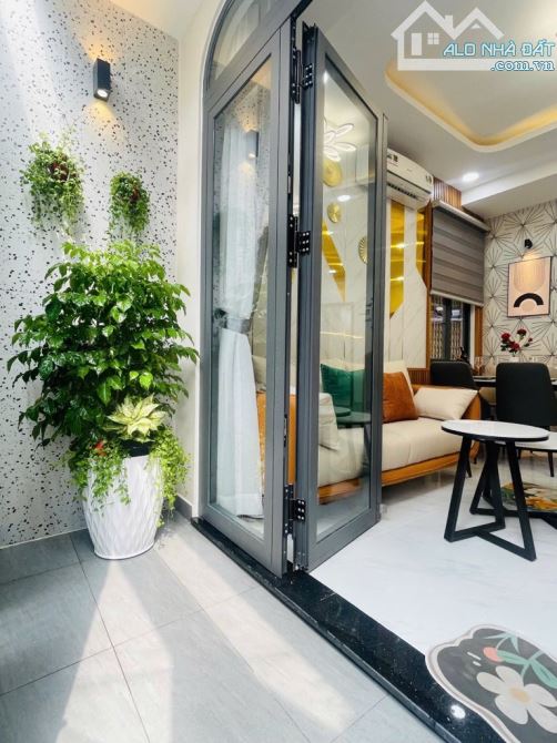 SIÊU PHẨM HXH LÊ QUANG ĐỊNH, 40M2, NỘI THẤT SANG XỊN, CHỈ 5.95 TỶ