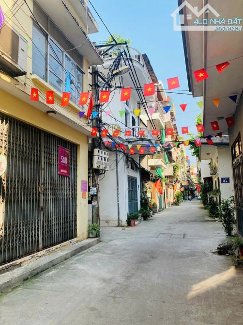 HIẾM!Bá-n nhà phố Bế Văn Đàn ngay tiểu học Trần Đăng Ninh & Đoàn Kết-5T-3PN,ôtô đỗ cửa