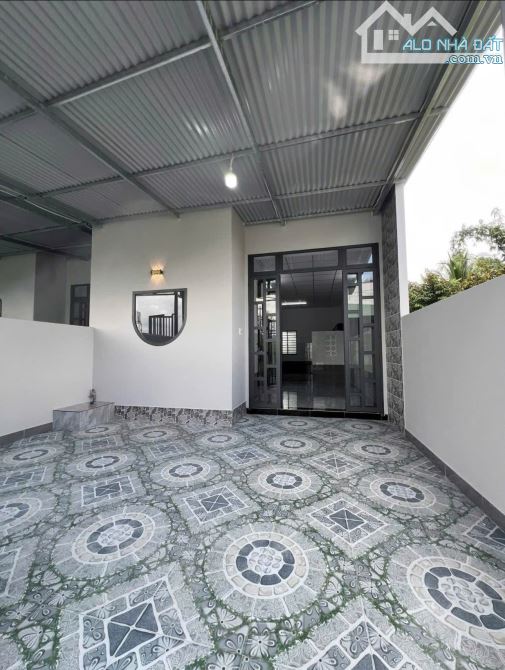 GẤP GẤP ! BÁN NHÀ MỚI XÂY Ở TÂN XUÂN 5x14 ( 70m2 ) 790 TRIỆU SỔ HỒNG RIÊNG