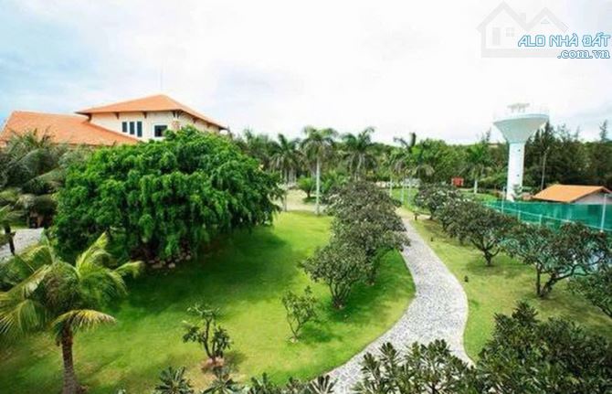 💥Bán resort mặt tiền đường và mặt Biển - phường Mũi Né - Phan Thiết
