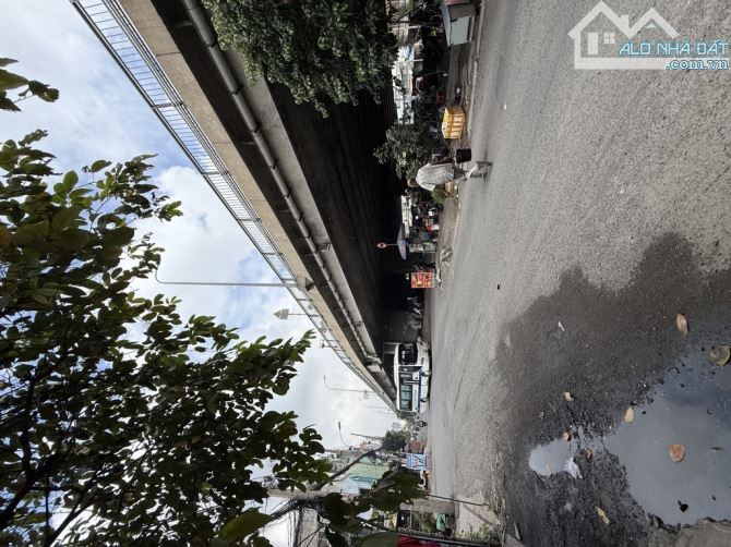 Bán nhà hẻm 4m Nguyễn Văn Quỳ 8,3x14,5m, 2 tầng, 4PN, nhỉnh 6tỉ