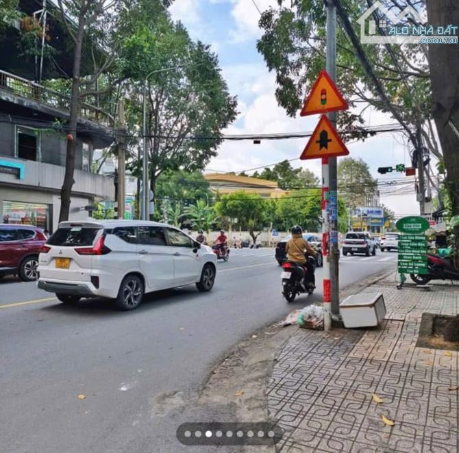 Bán nhà 1 trệt 1 lầu 3 tỷ 600 ngay vincom Biên Hòa