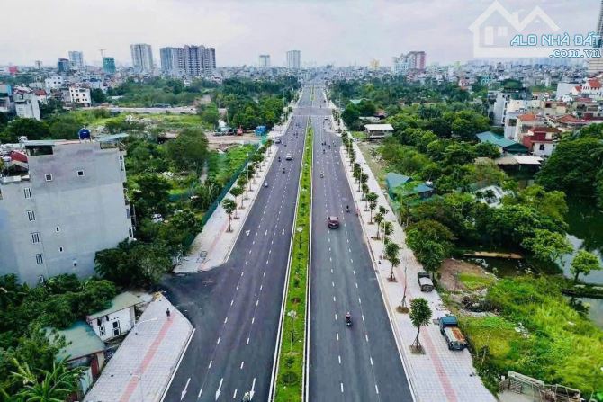 BÁN MẢNH ĐẤT TĐC -LIỀN KỀ PHÂN LÔ 90M2 MT:5M -MẶT ĐƯỜNG 17,5M VỈA HÈ 4M-NGÕ SAU NHÀ 4M SỔ