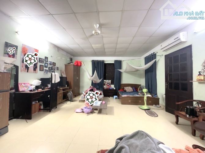 Bán đất Lĩnh Nam, dt 50m2 mặt tiền rộng, ngõ thoáng sáng, full tiện ích, giá tốt 6.85 tỷ
