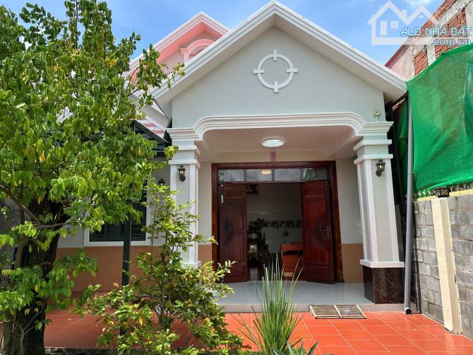 GIẢM MẠNH CHO CĂN NHÀ VƯỜN 8MX33M GẦN CHỢ HƯNG LONG