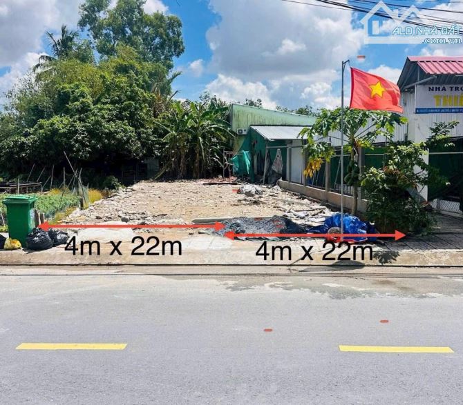 BÁN CẶP NỀN BỜ KÈ RẠCH CÁI SƠN GẦN BV NHI ĐỒNG