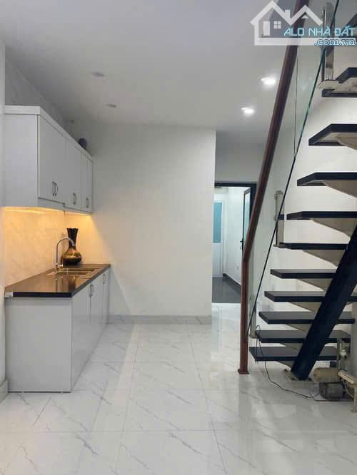 Hiếm nhỉnh 3 tỷ nhà đẹp Sài Đồng May 10 Long Biên Hà Nội