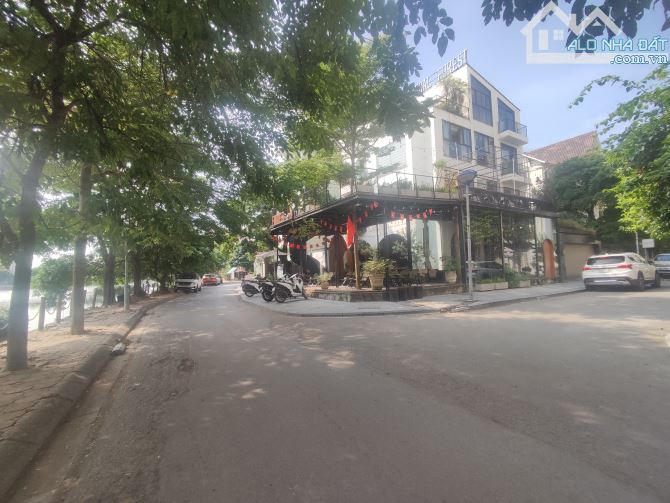 Bán gấp! Văn Quán 230m2*4 tầng, lô góc, ô tô tránh, vỉa hè, view hồ, KD, chỉ 84 tỷ