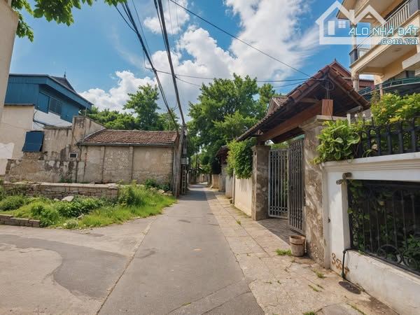 Trục chính Nhi Khê, thường tín. DT: 51m, giá 5.3 tỷ, thông oto tránh,  cách 500m ra QL1A