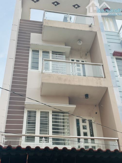 Bán Gấp Nhà HXH 7m Nghệ, P.12Gò Vấp - 4.3x16,3 CN ( 68,3m2 ) - Giá Chỉ 6,9 Tỷ.