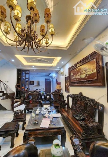 BÁN NHÀ HOÀNG QUỐC VIỆT 82m2 - 2,3 Ô TÔ TRÁNH ĐỖ, GẦN KHU ĐÔ THỊ, LIỀN KỀ, BIỆT THỰ