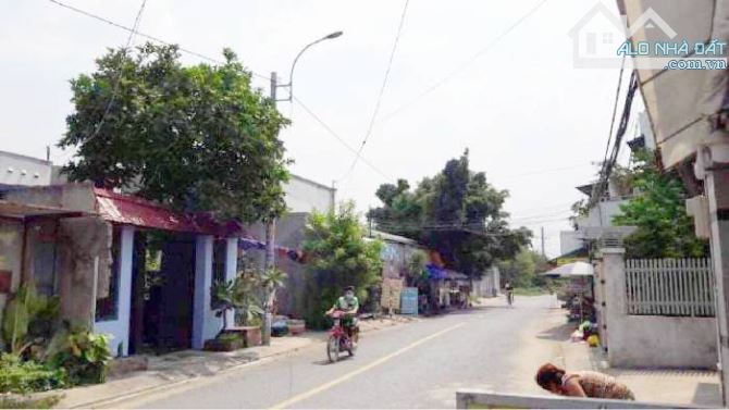 Nhà mặt tiền kinh doanh, Diện tích 5,7x26m, 3 phòng ngủ, Đông Thạnh, Hóc Môn