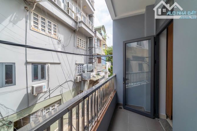 Cho thuê căn hộ Q1, đường Trần Hưng Đạo, gần CV 23/9, ĐH Sài Gòn, Cầu Nguyễn Văn Cừ