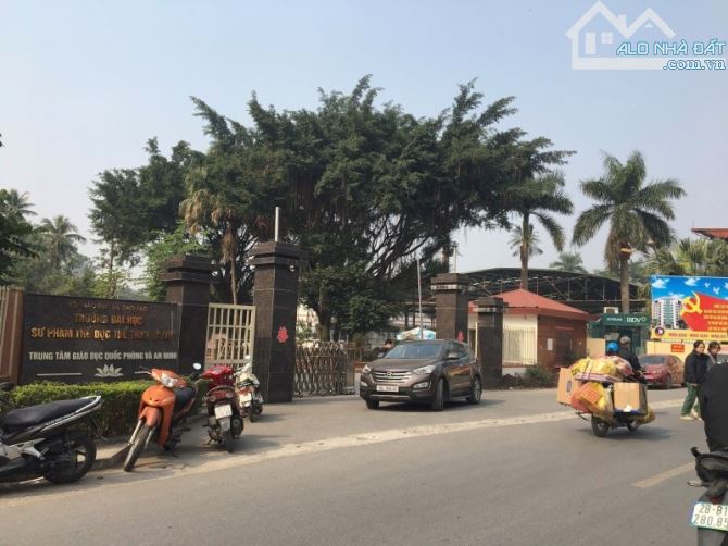 Bán đất phường Chương Mỹ sát Đại học thể thao 65m2 giá 2.6 tỷ giá rẻ cực hiếm