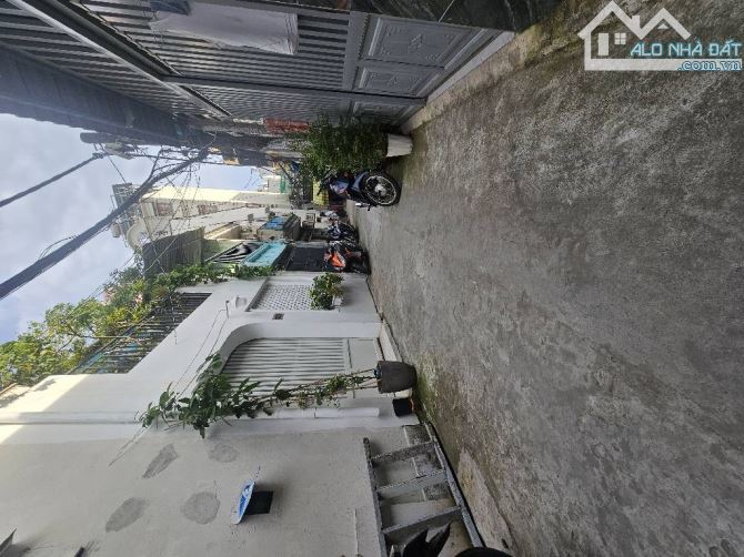 Bán nhà Đường số phường Tân Quy Quận 7,hẻm 4m,30m2,2 tầng,nhỉnh 4 tỷ