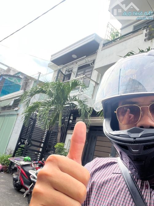 HÀNG HOT CẬP BẾN: Nhà 2 tầng mới, hẻm xe hơi 5m, đối diện Lotte Gò Vấp chỉ nhỉnh 5 tỷ
